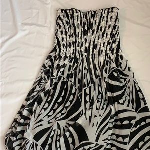 Black and white strapless dress